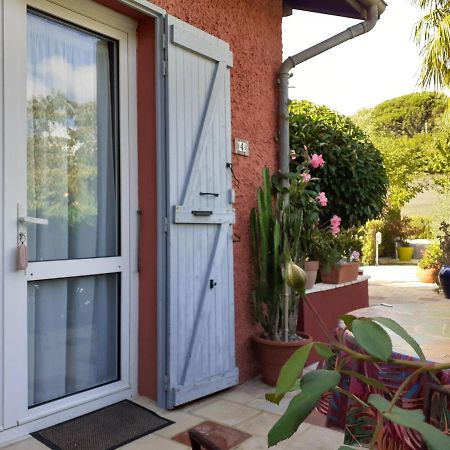 Bed and Breakfast La Casa Color Lamagdelaine Экстерьер фото